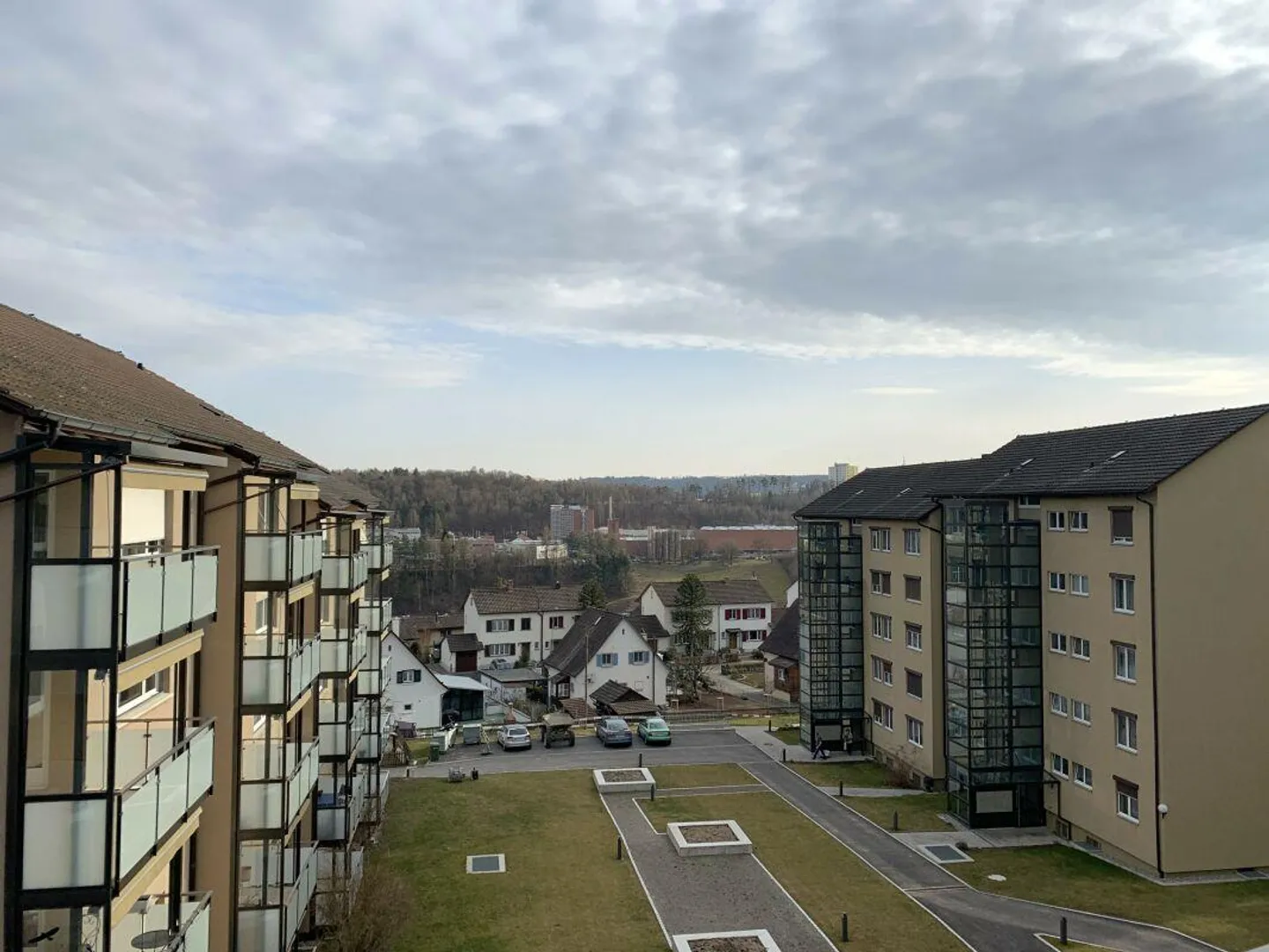 Bell'abitazione in una posizione centrale - Foto 7 di 8