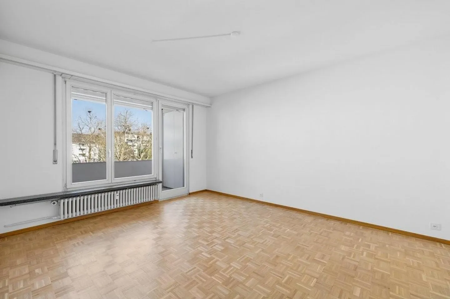 Casa nel bel Binningen - Vicino alla città ma verde - Foto 4 di 12