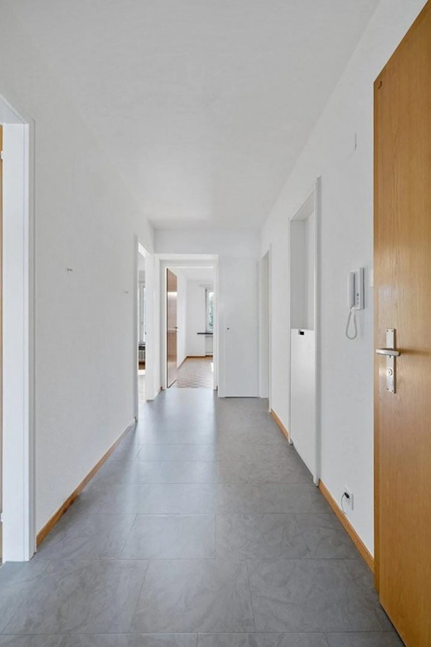Casa nel bel Binningen - Vicino alla città ma verde - Foto 6 di 12