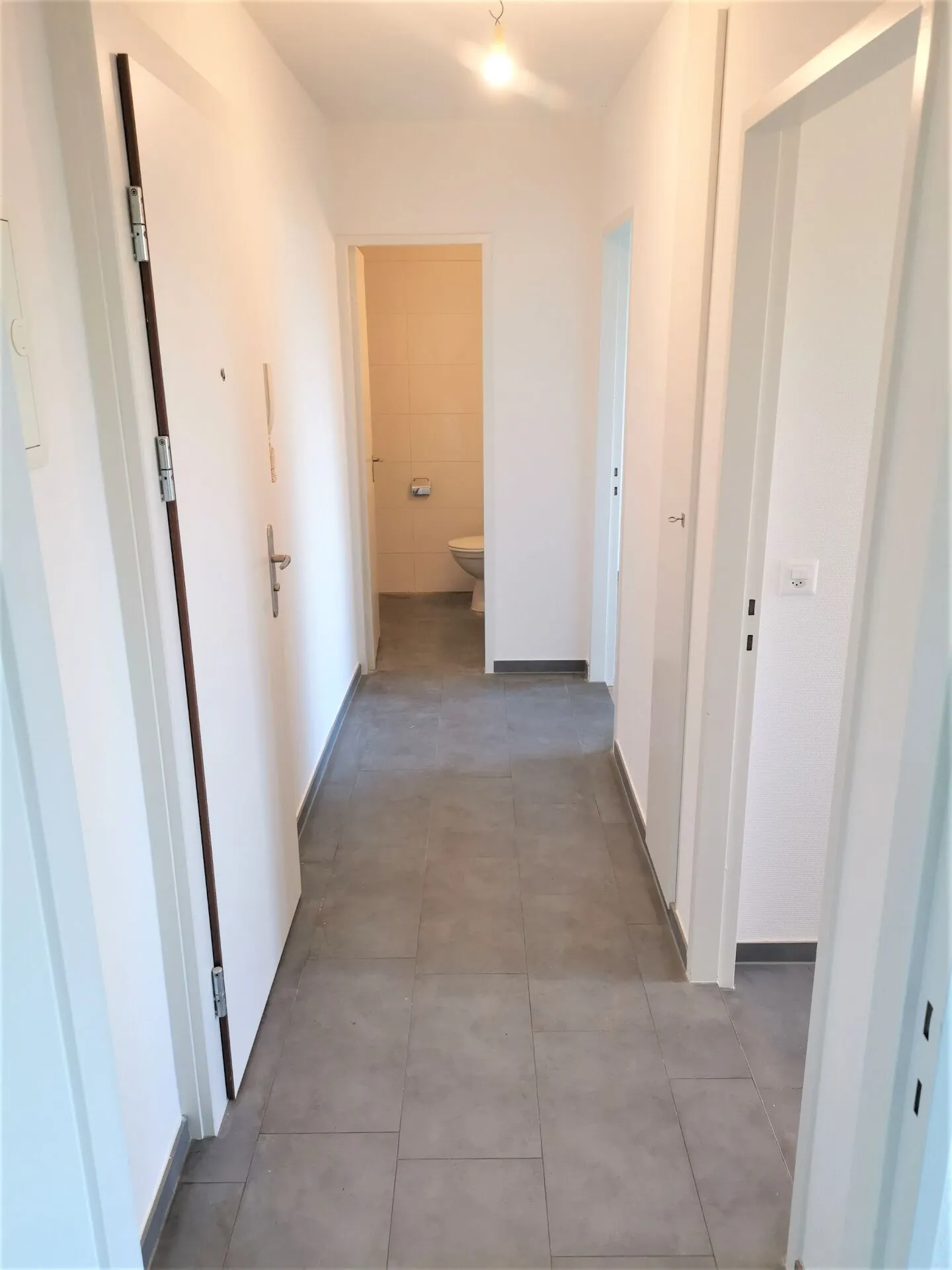 Appartement 3.5 pièces au Voltaplatz - Photo 4 sur 5