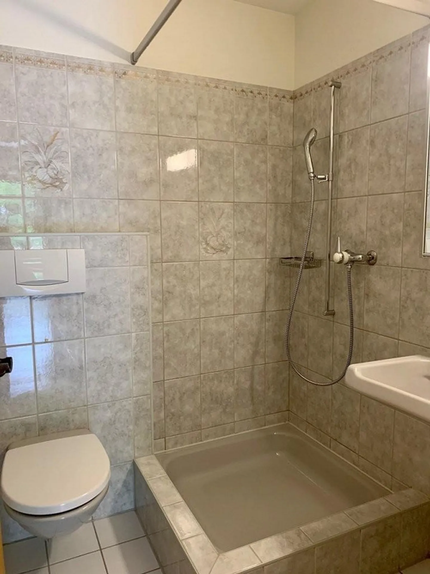 Détente sur la magnifique terrasse - Photo 6 sur 8