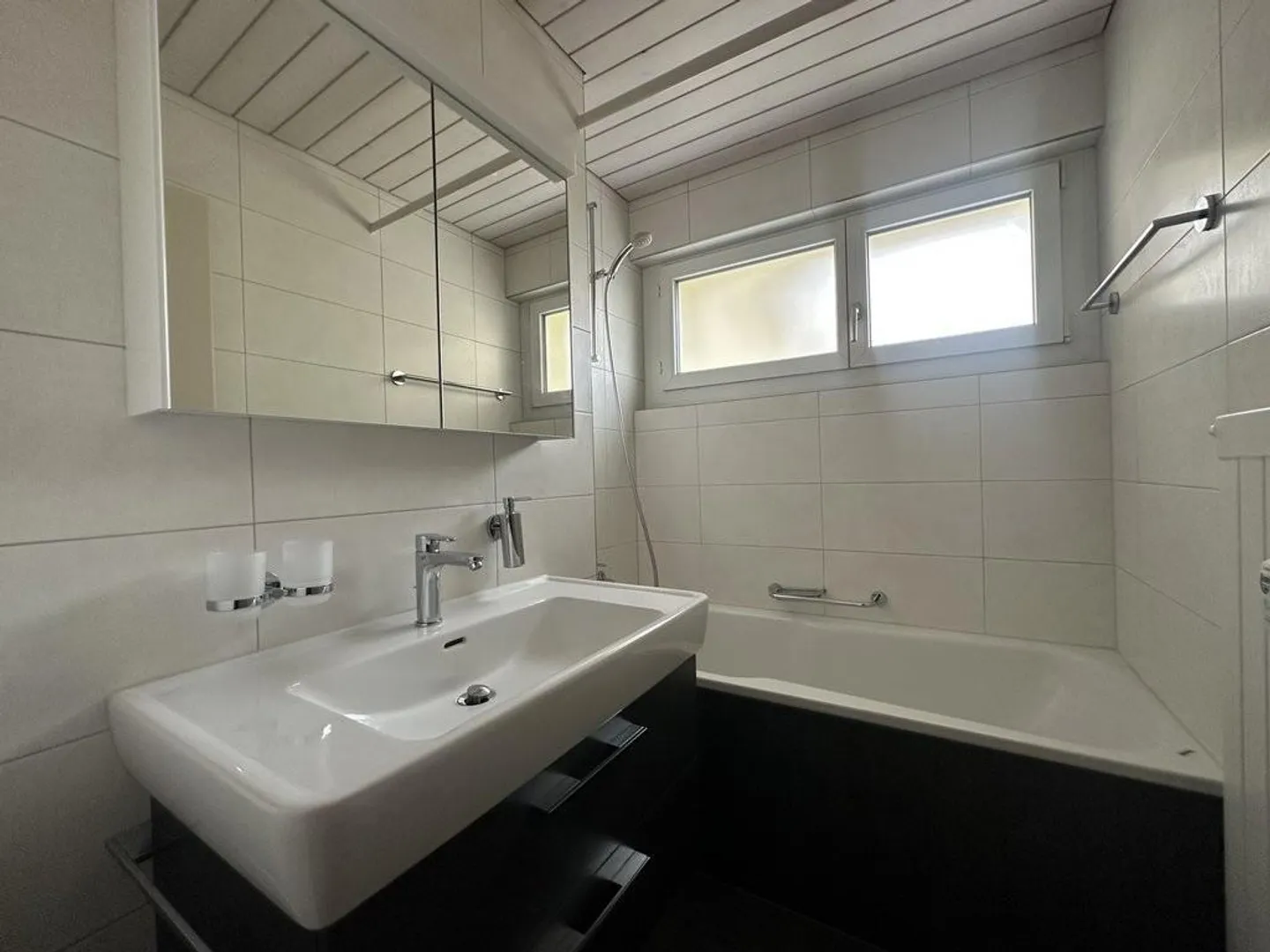 Modernes Apartment in grüner Lage - Foto 7 von 9