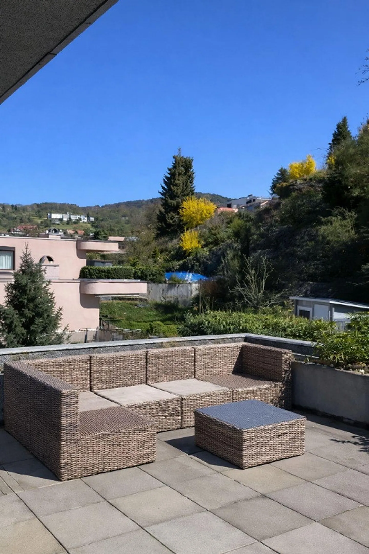 Moderne Dachwohnung mit grosszügiger Terrasse - Foto 2 von 6