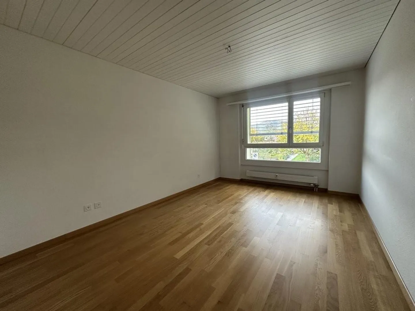 Modernes Apartment in grüner Lage - Foto 8 von 9