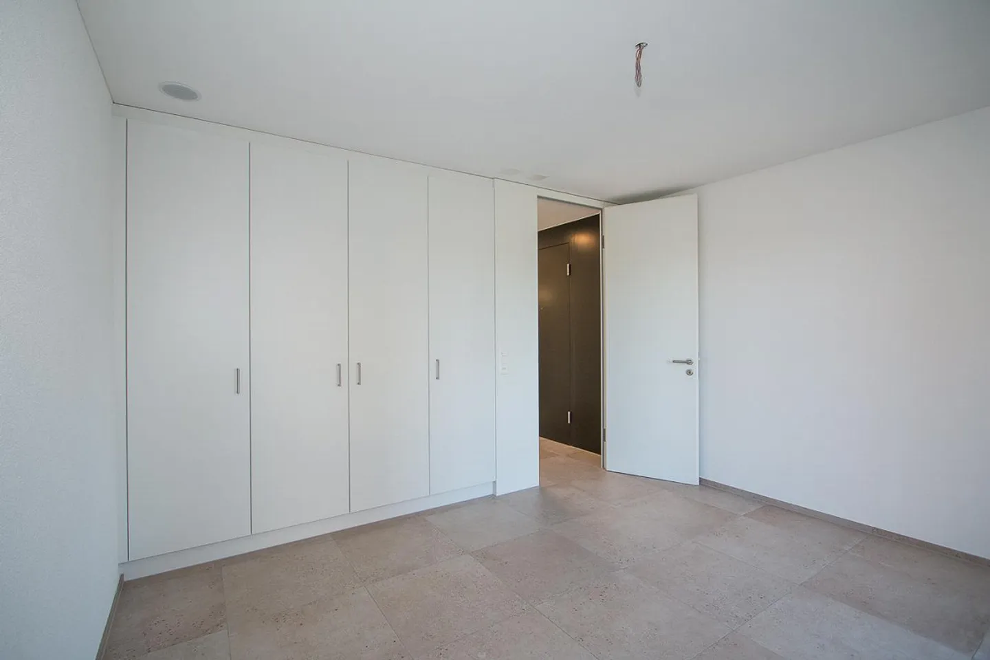 Helle 3.5-Zimmer-Wohnung im Erdgeschoss! - Foto 11 von 16