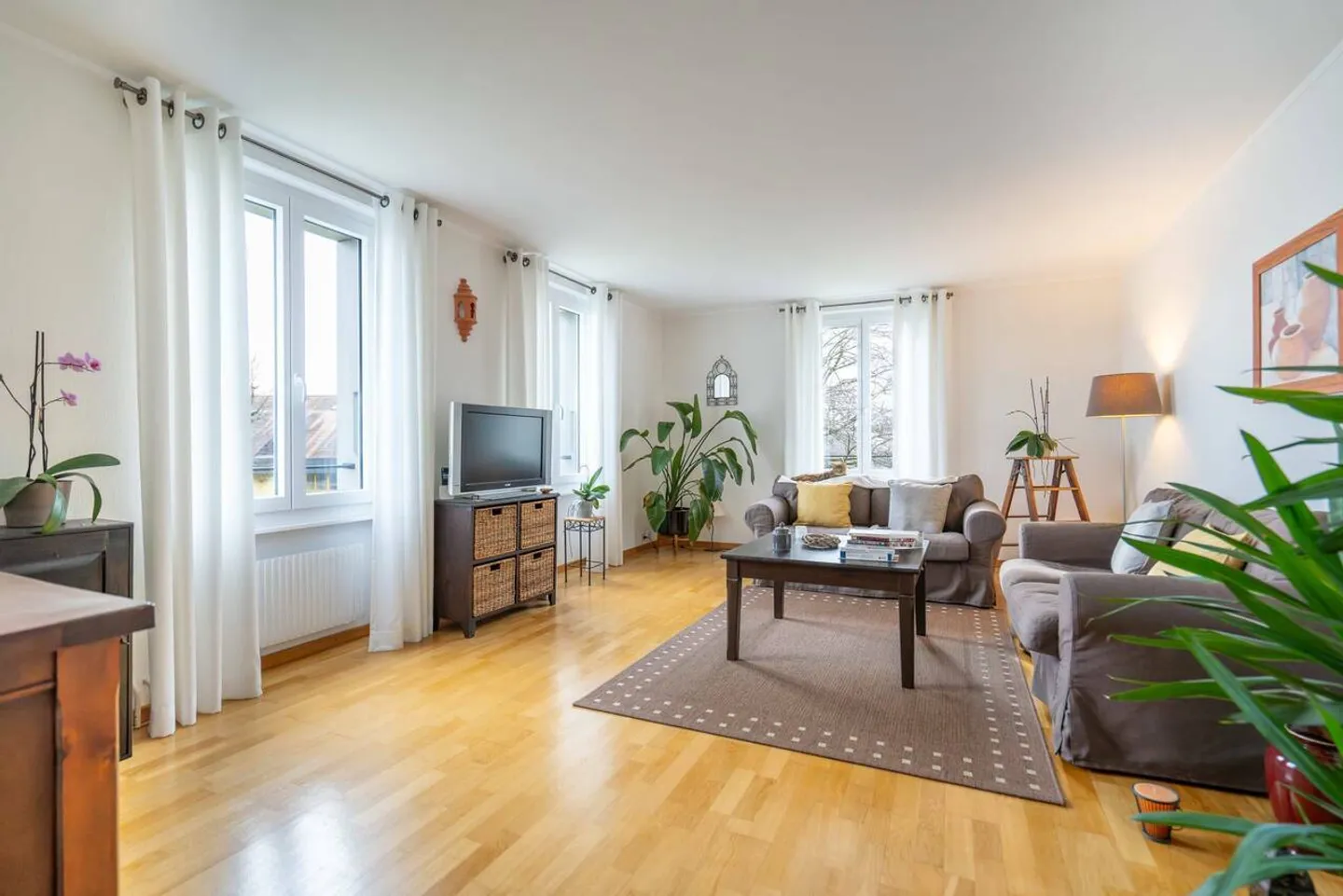 Casa con due appartamenti ricca di carattere - Foto 3 di 6