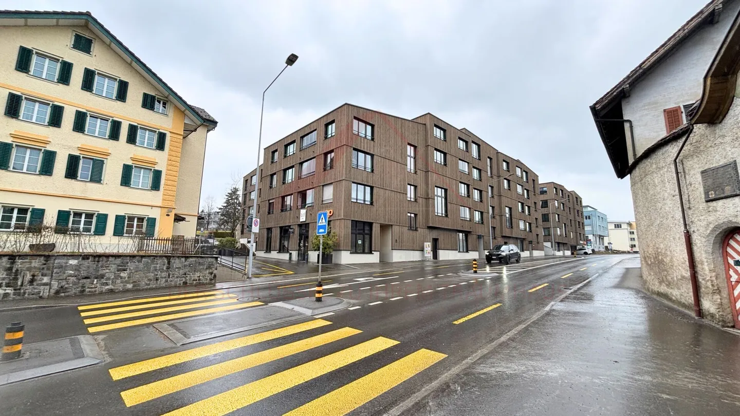 Moderne Maisonette-Wohnung in Eschenbach - Foto 1 von 15