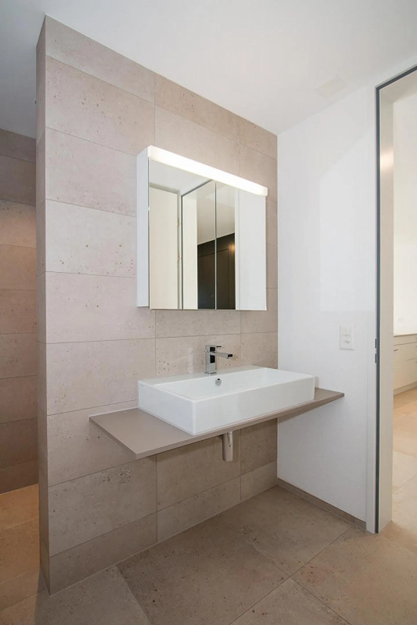 Helle 3.5-Zimmer-Wohnung im Erdgeschoss! - Foto 12 von 16