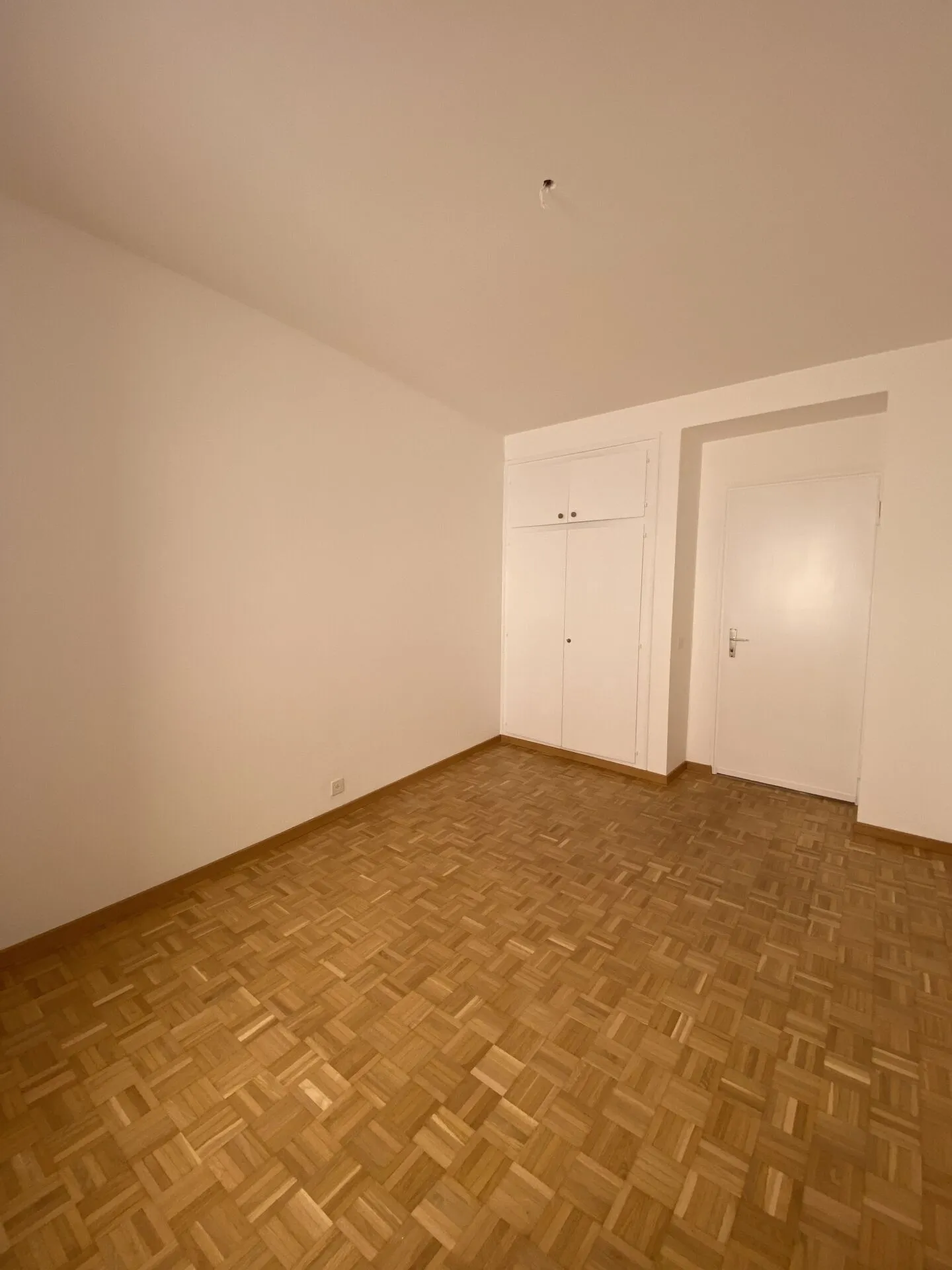 3,5 Lokale mit Balkon und Seeblick - Foto 6 von 6