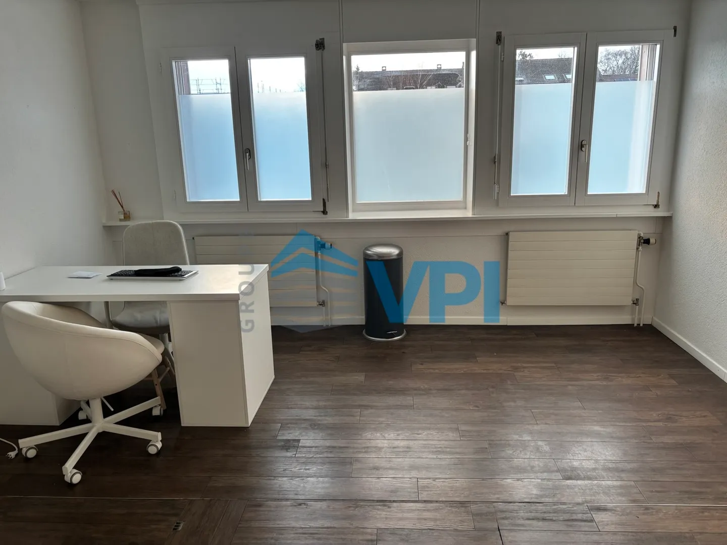 Local office cabinet for rent in Chavannes - Photo 5 of 5