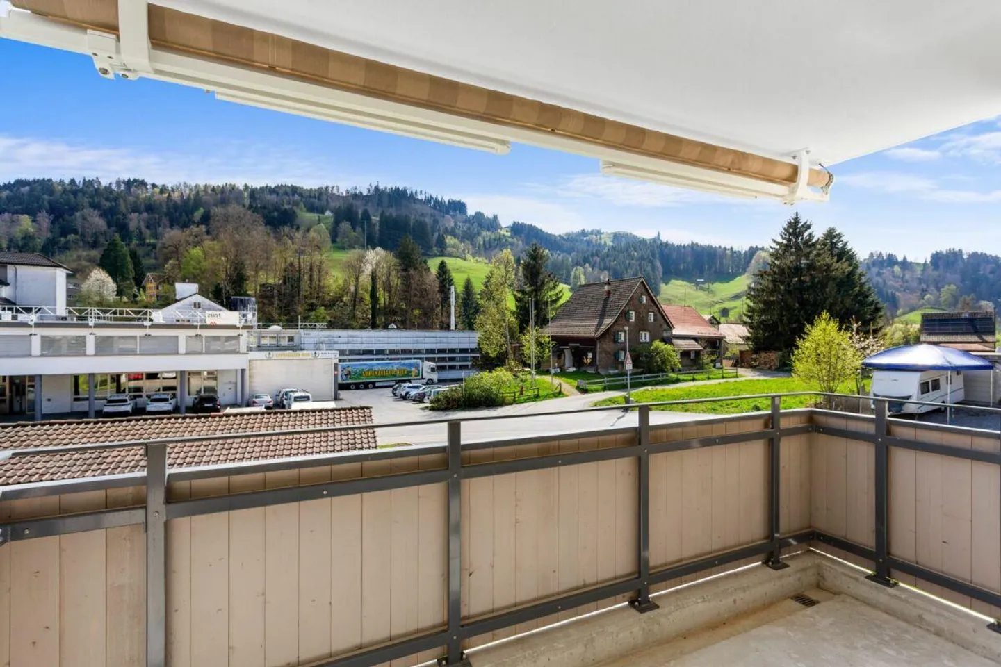 À vendre à Bleichelistr. 5 à Bühler, près de Teufen : appartement neuf de 3,5 pièces avec un agencement généreux au 1er étage. - Photo 8 sur 17