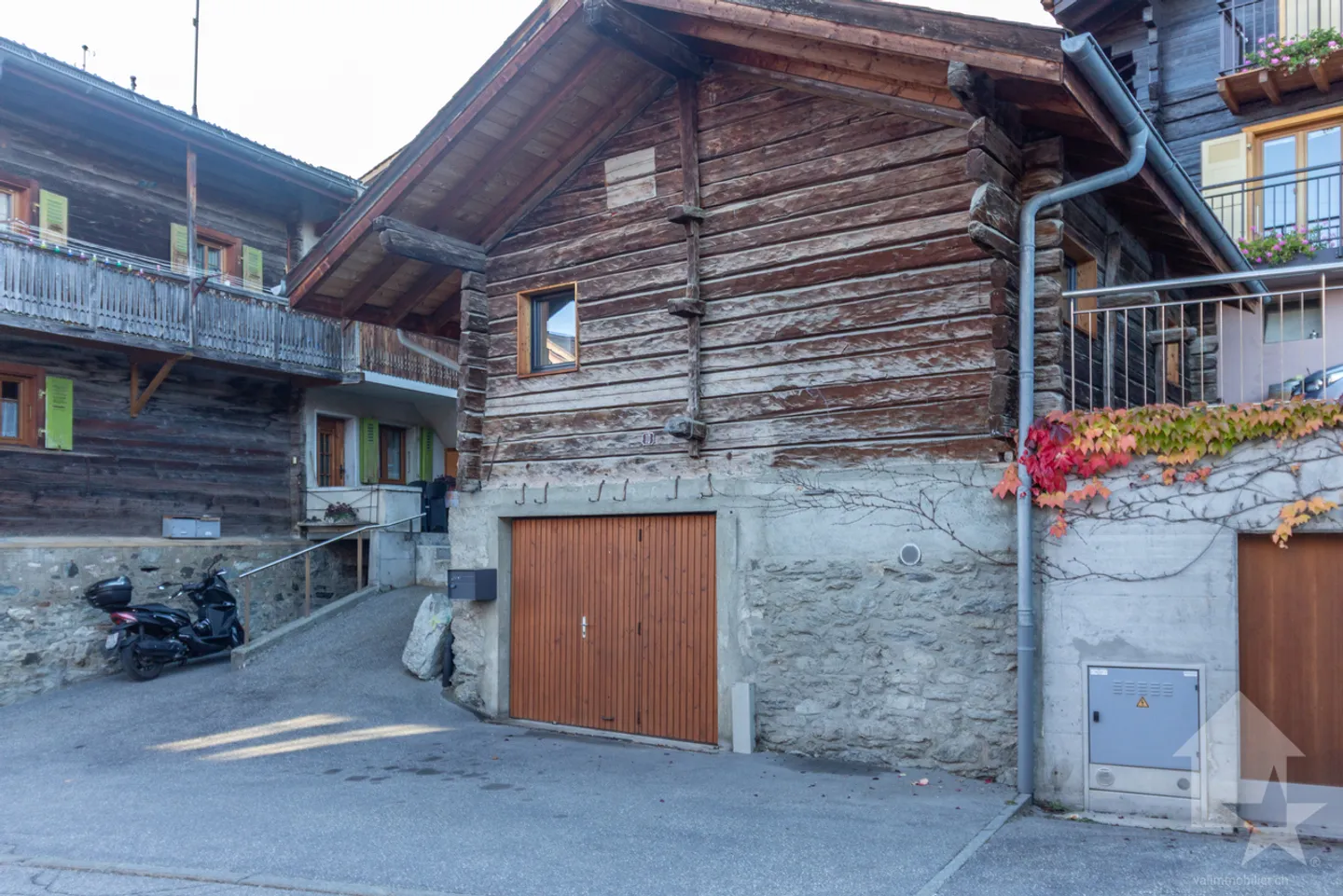 Affascinante raccard ristrutturato con gusto - Foto 1 di 15