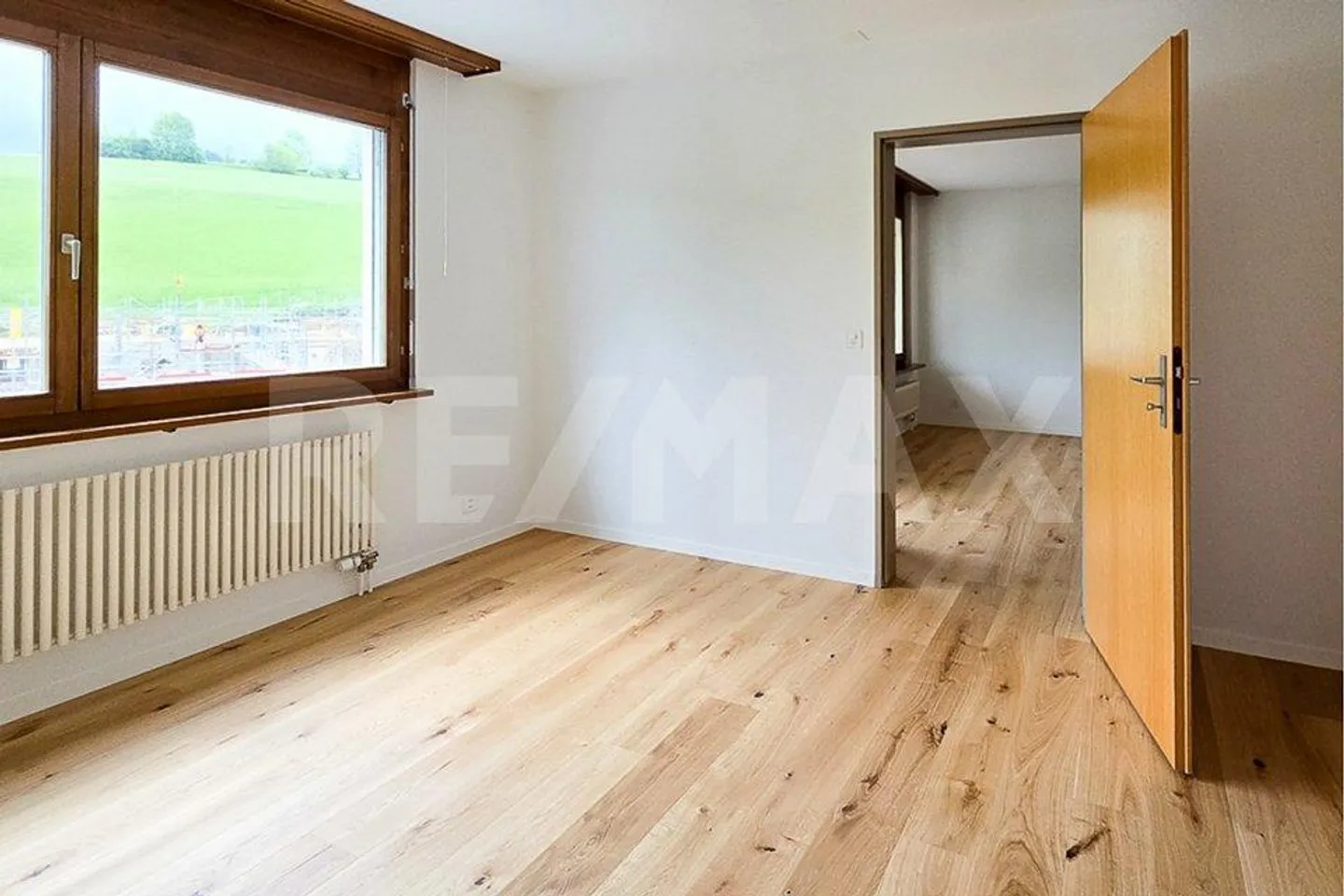 renoviert, sonnig und sofort bezugsbereit-oder Renditeobjekt - Photo 1 of 6
