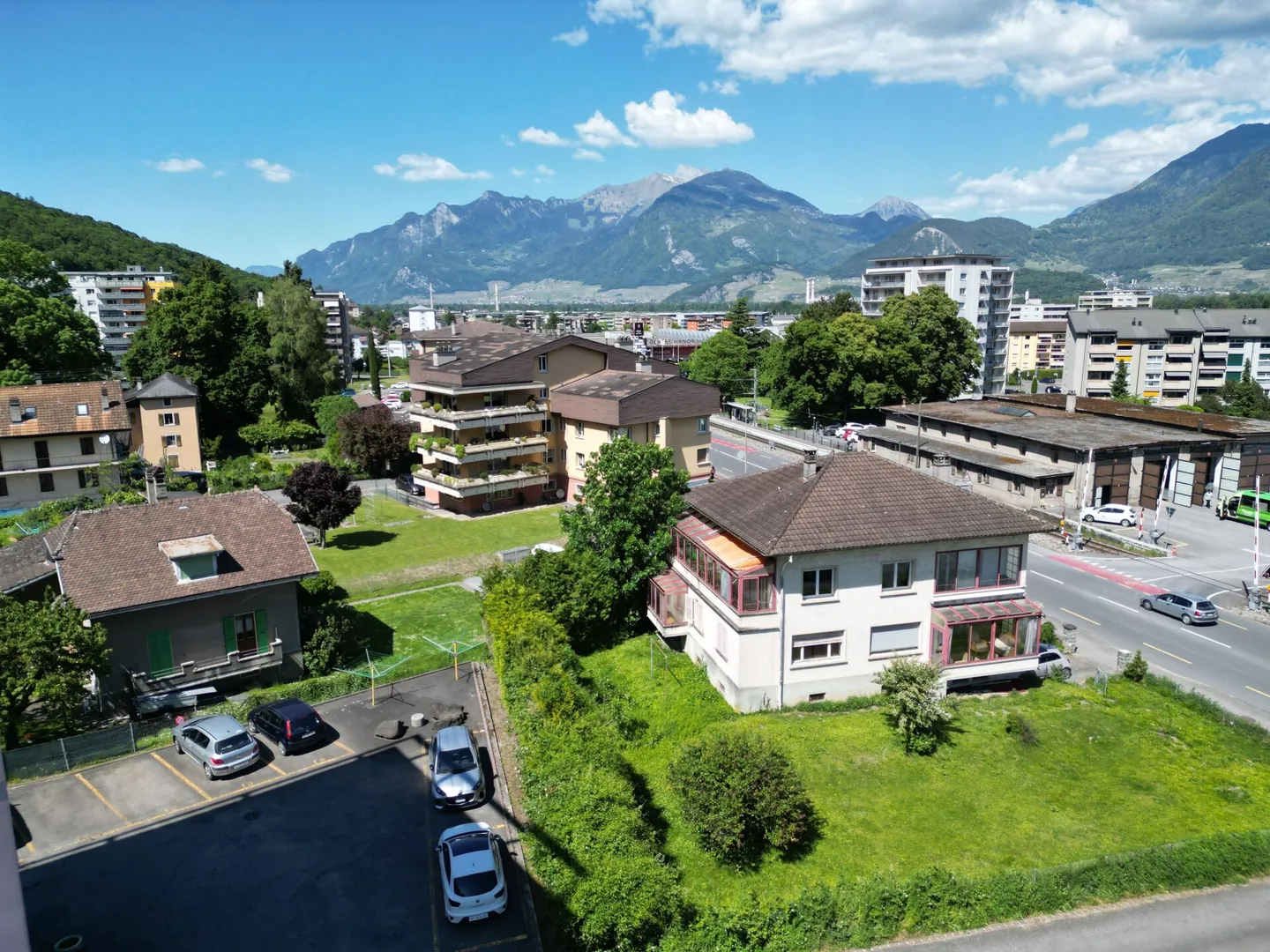 2.5 Room Apartment in Monthey - Photo 2 of 13