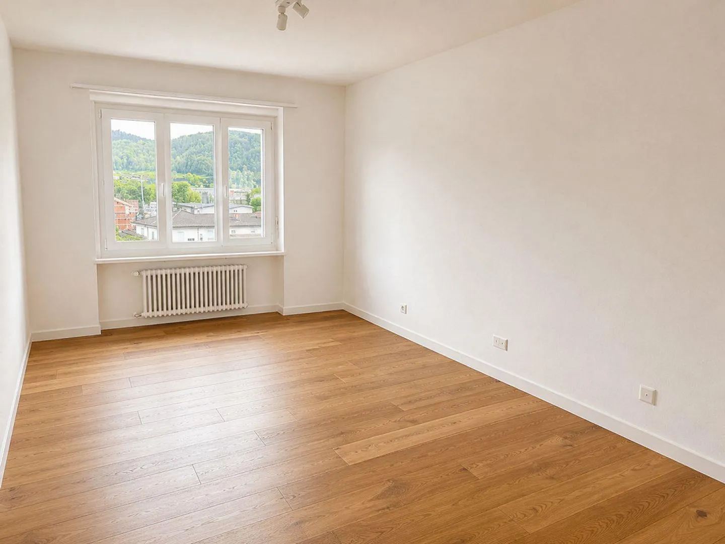 Modernes 2.5-Zimmer-Wohnung - Foto 1 von 8