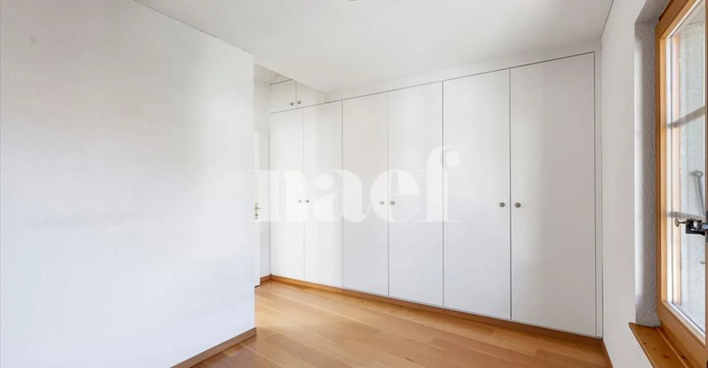 Charmantes Dorfhaus mit 3,5-Zimmer-Wohnung und Parkplatz zu verkaufen in Rivaz - Foto 12 von 13