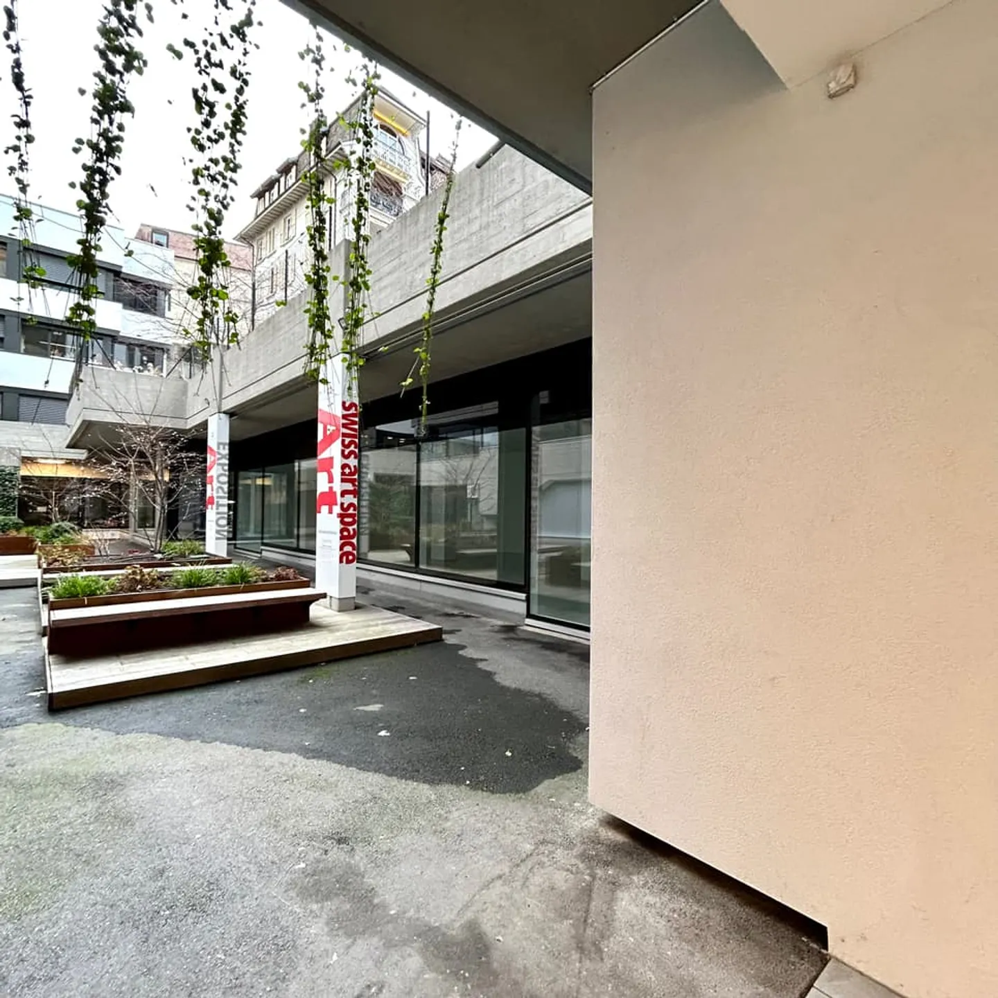 Espace Commercial en Ville - Photo 3 sur 13