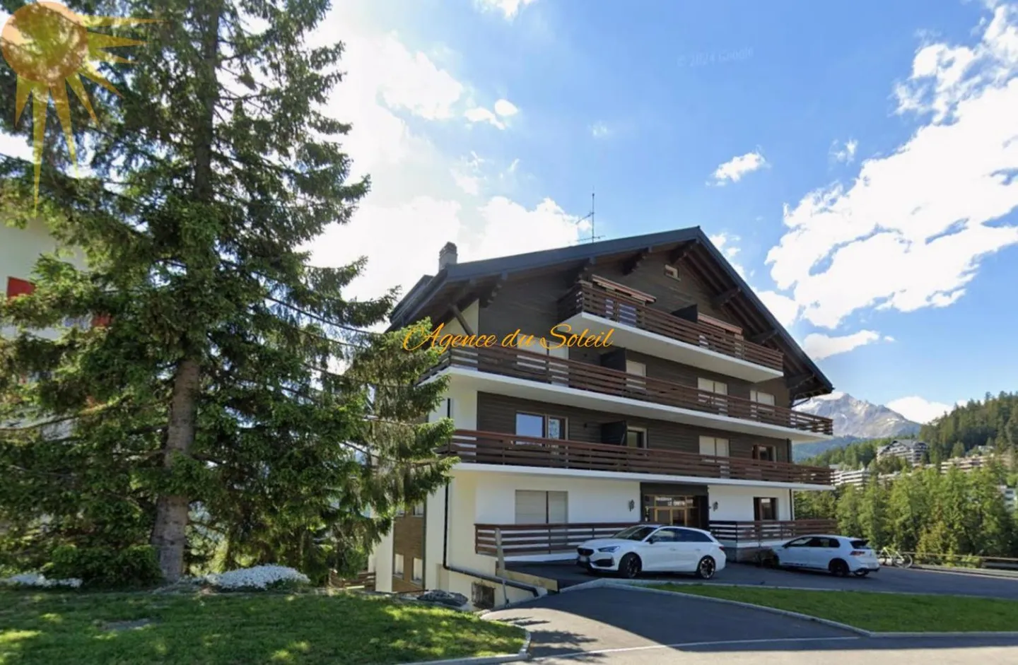 Appartement rénové à Crans - Photo 1 sur 13