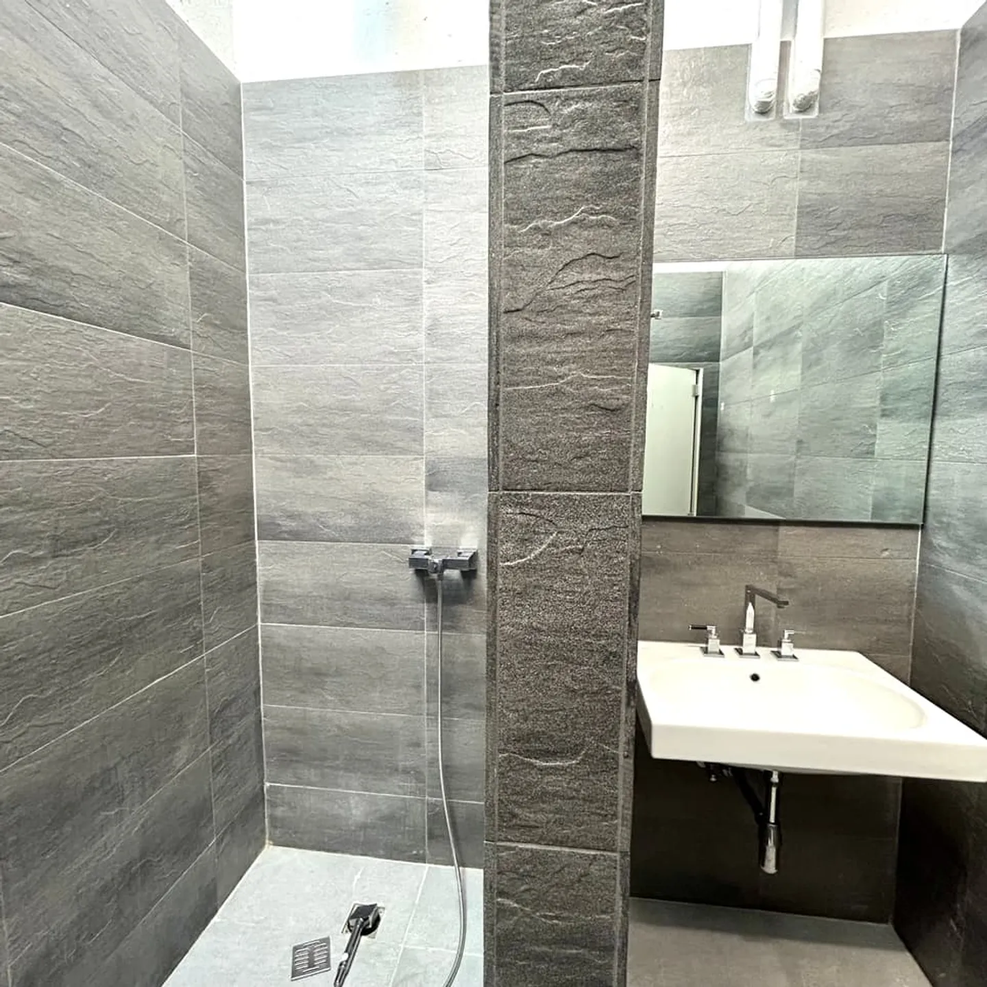 Espace Commercial en Ville - Photo 10 sur 13