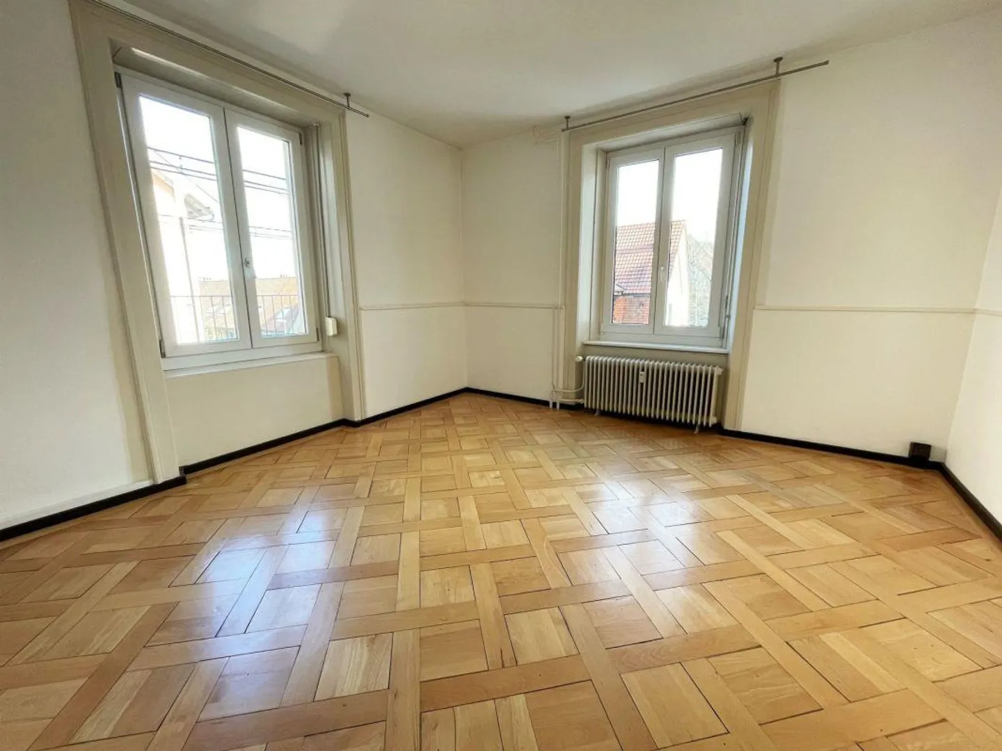 Charmante 4.5-Zimmer Altbauwohnung im Zentrum von Neuhausen - Foto 8 von 13