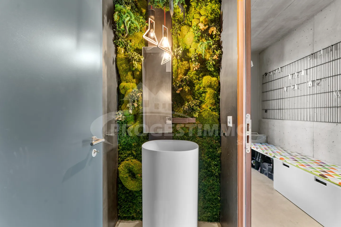 HELLUND MODERN - UNMATCHED VIEW - Photo 6 of 17