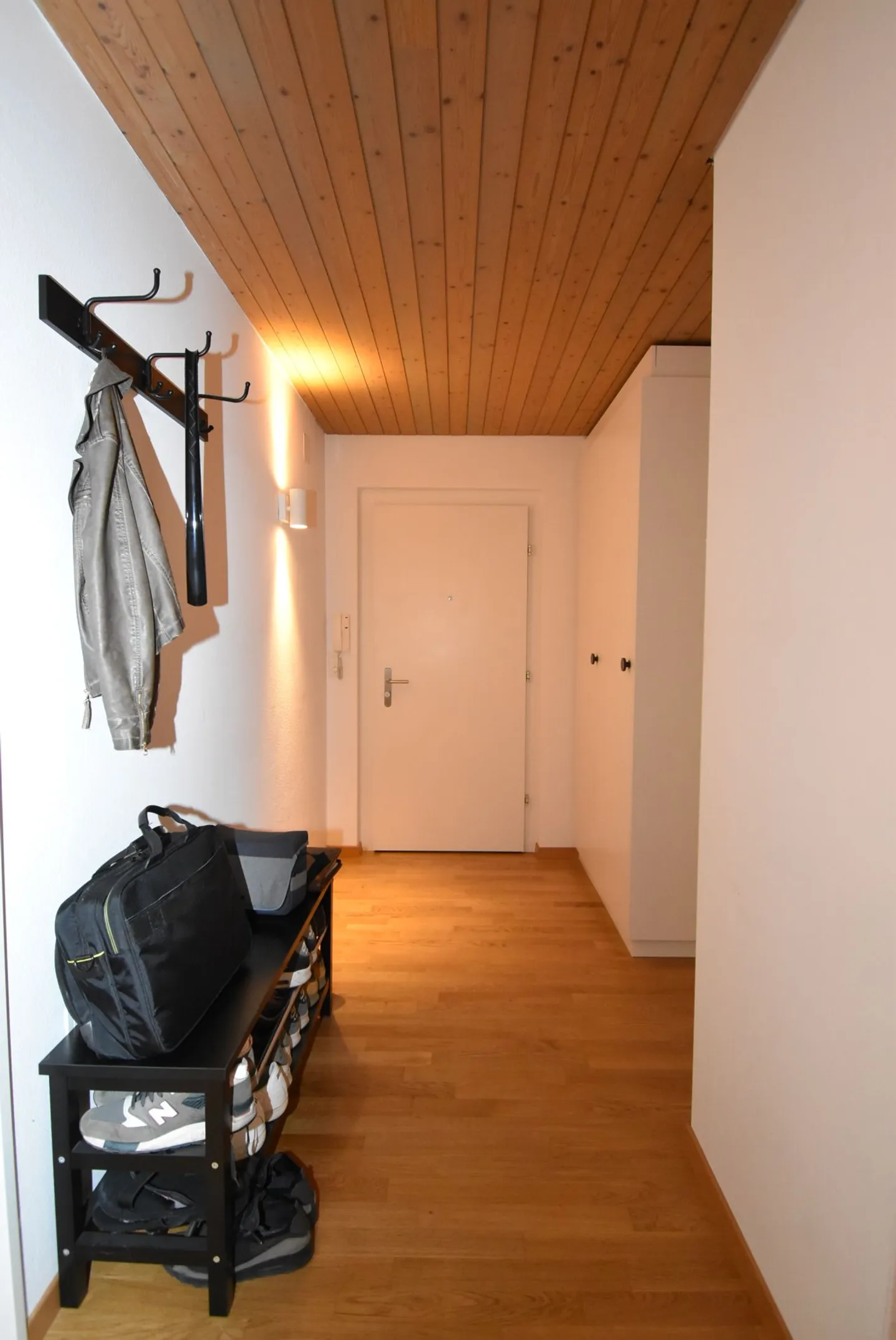 Modern 2.5-room attic apartment - Photo 9 of 10