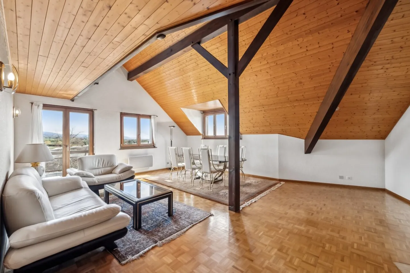 Apartment for sale - Photo 2 of 15