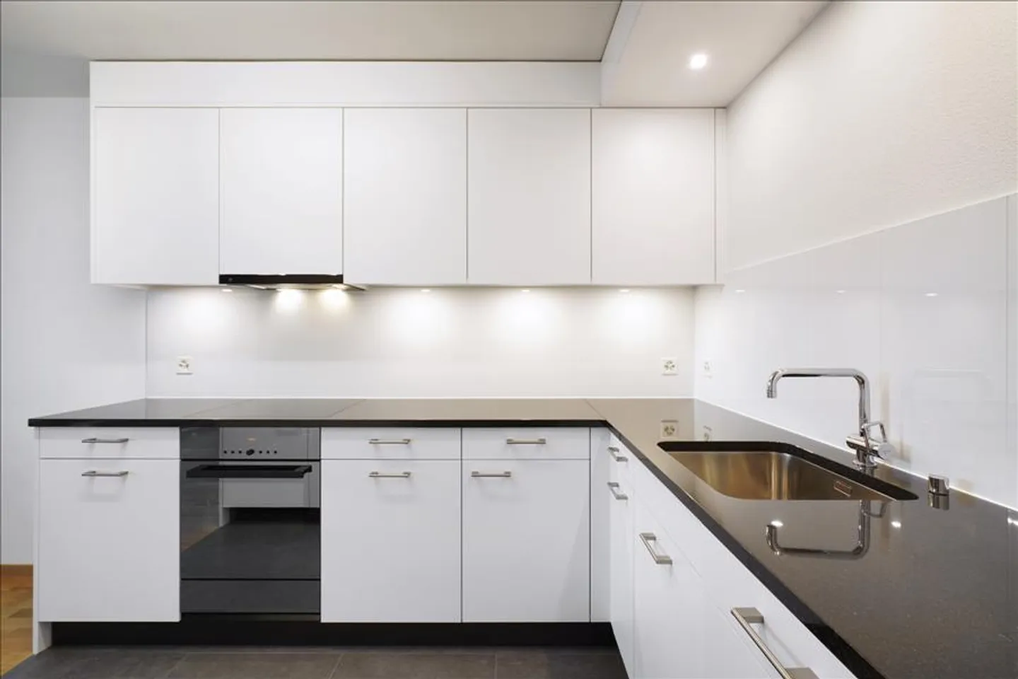 helle , moderne Wohnung im Grünen - Foto 6 von 12
