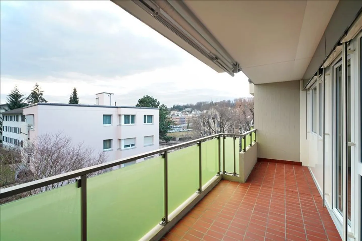 helle , moderne Wohnung im Grünen - Foto 12 von 12