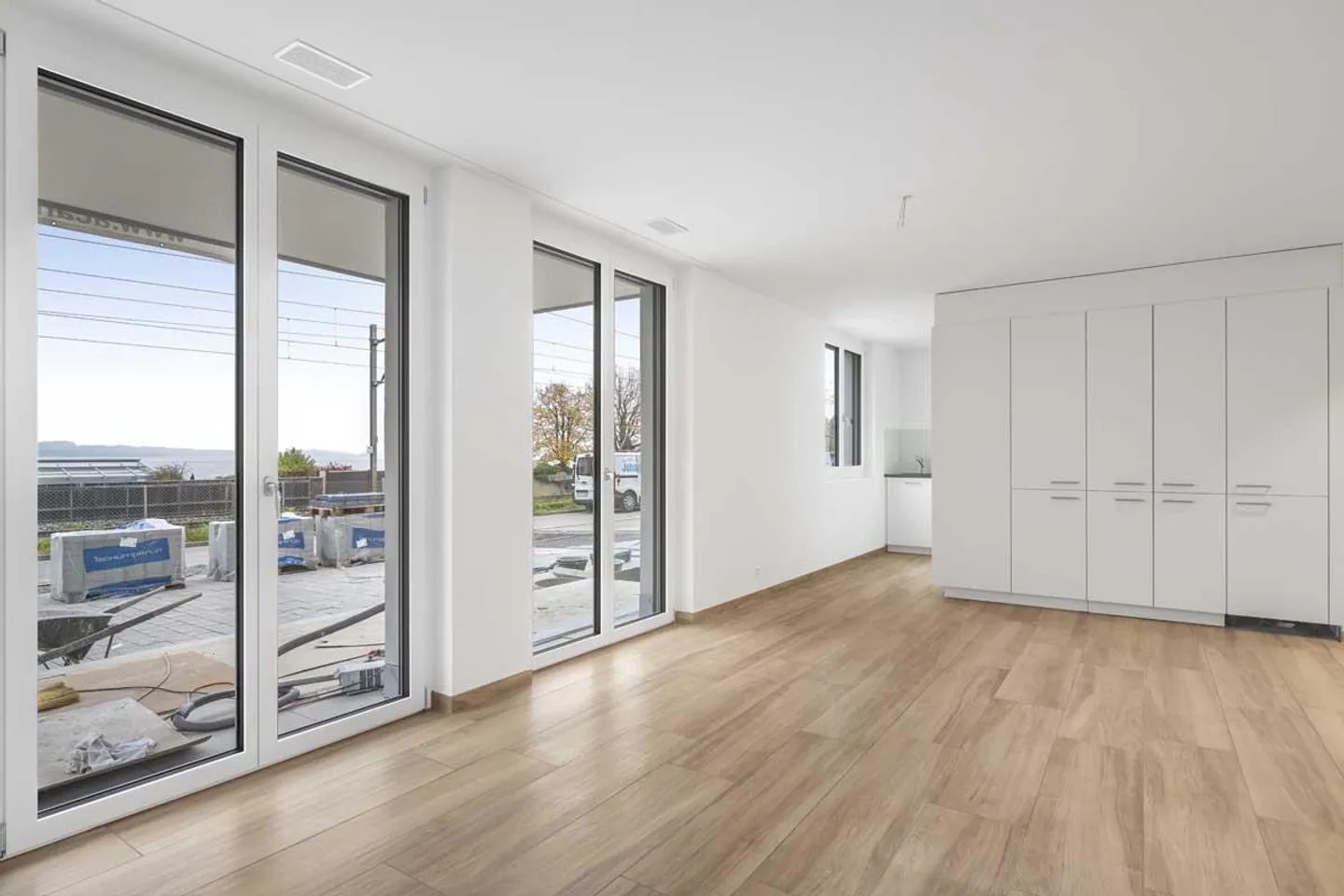 Neubau mit atemberaubender Seesicht - Foto 1 von 8