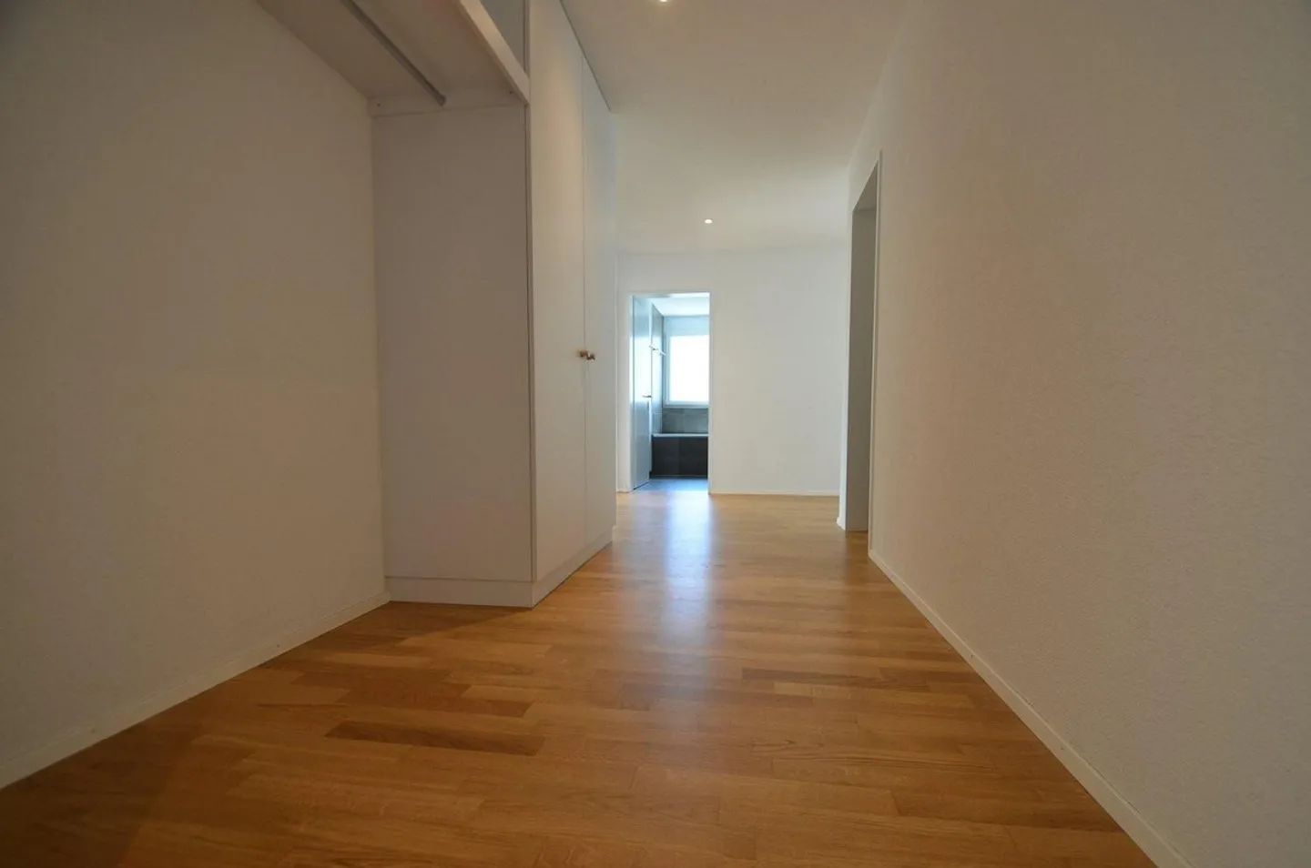 Modernes Erdgeschoss-Apartment - Foto 6 von 9