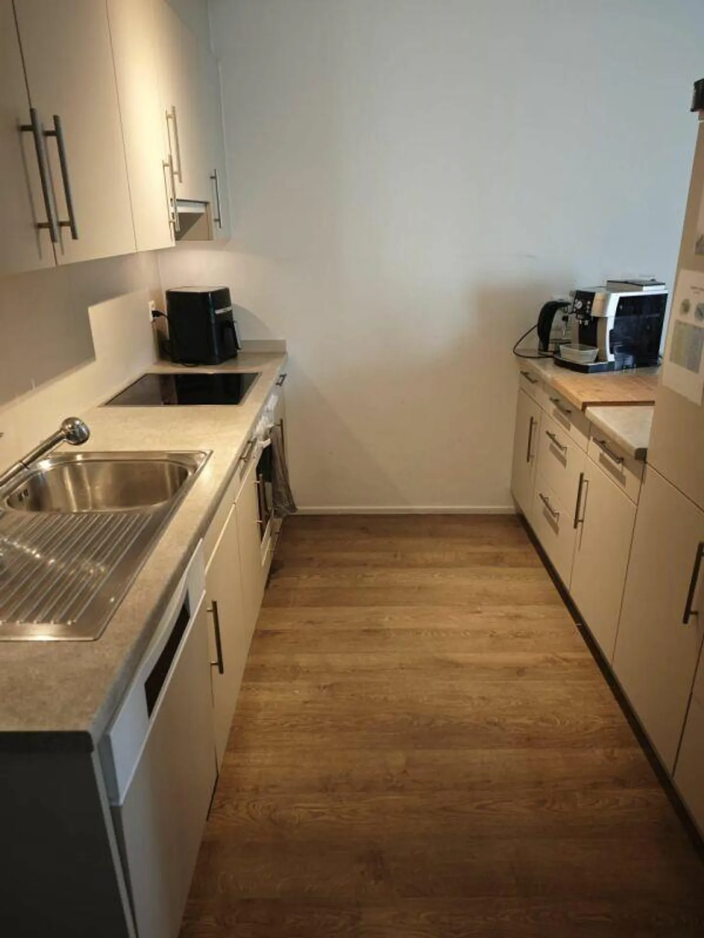 Living in the Community House 3.5-room apartment with balcony on the 1st floor - Photo 3 of 8