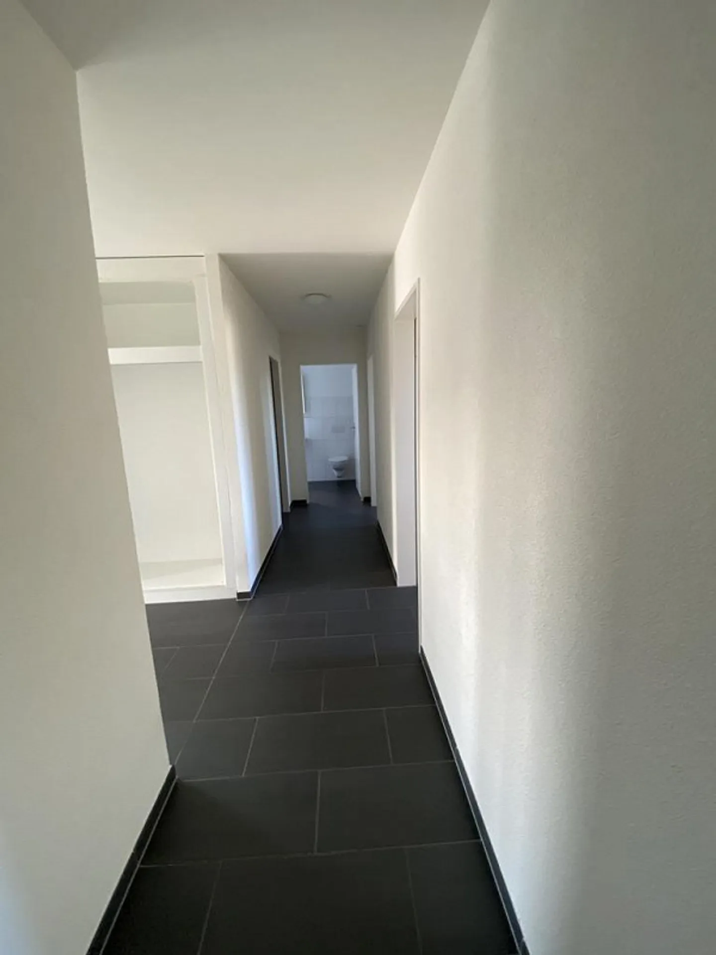 Belle appartement de 3,5 pièces dans un emplacement central à Möhlin - Photo 5 sur 7