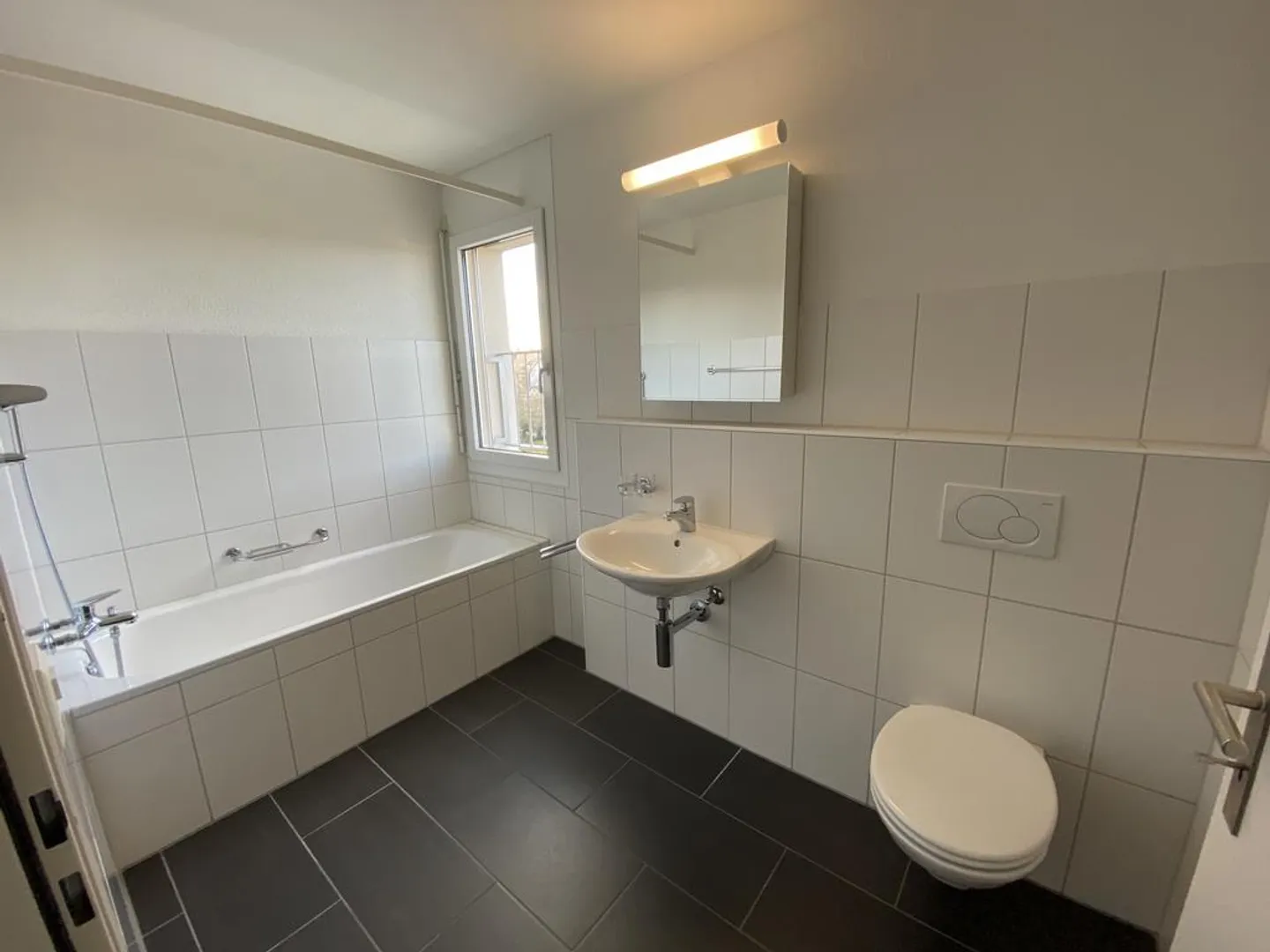 Belle appartement de 3,5 pièces dans un emplacement central à Möhlin - Photo 6 sur 7