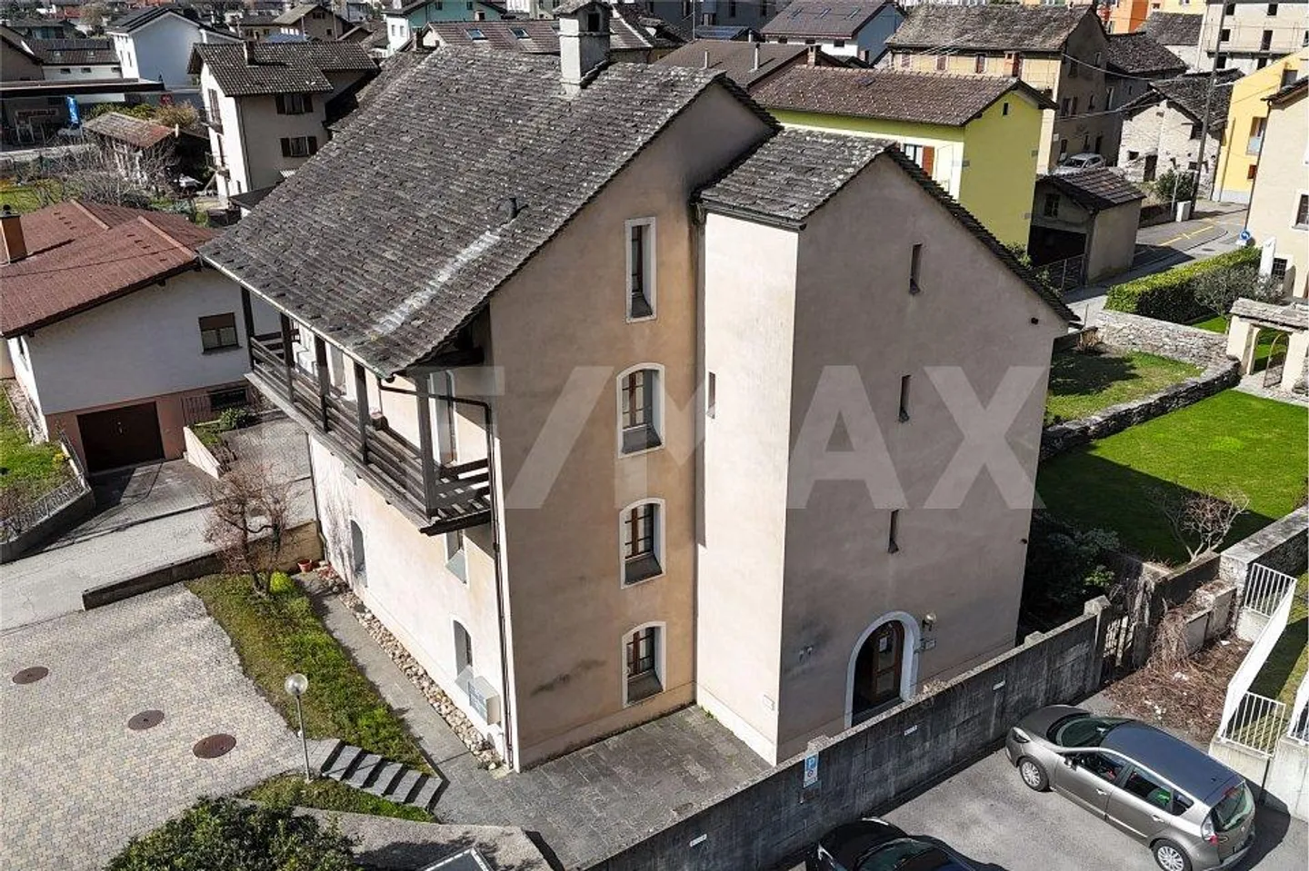 Historisches Objekt mit stabilem Einkommen im Zentrum von Biasca - Foto 3 von 13