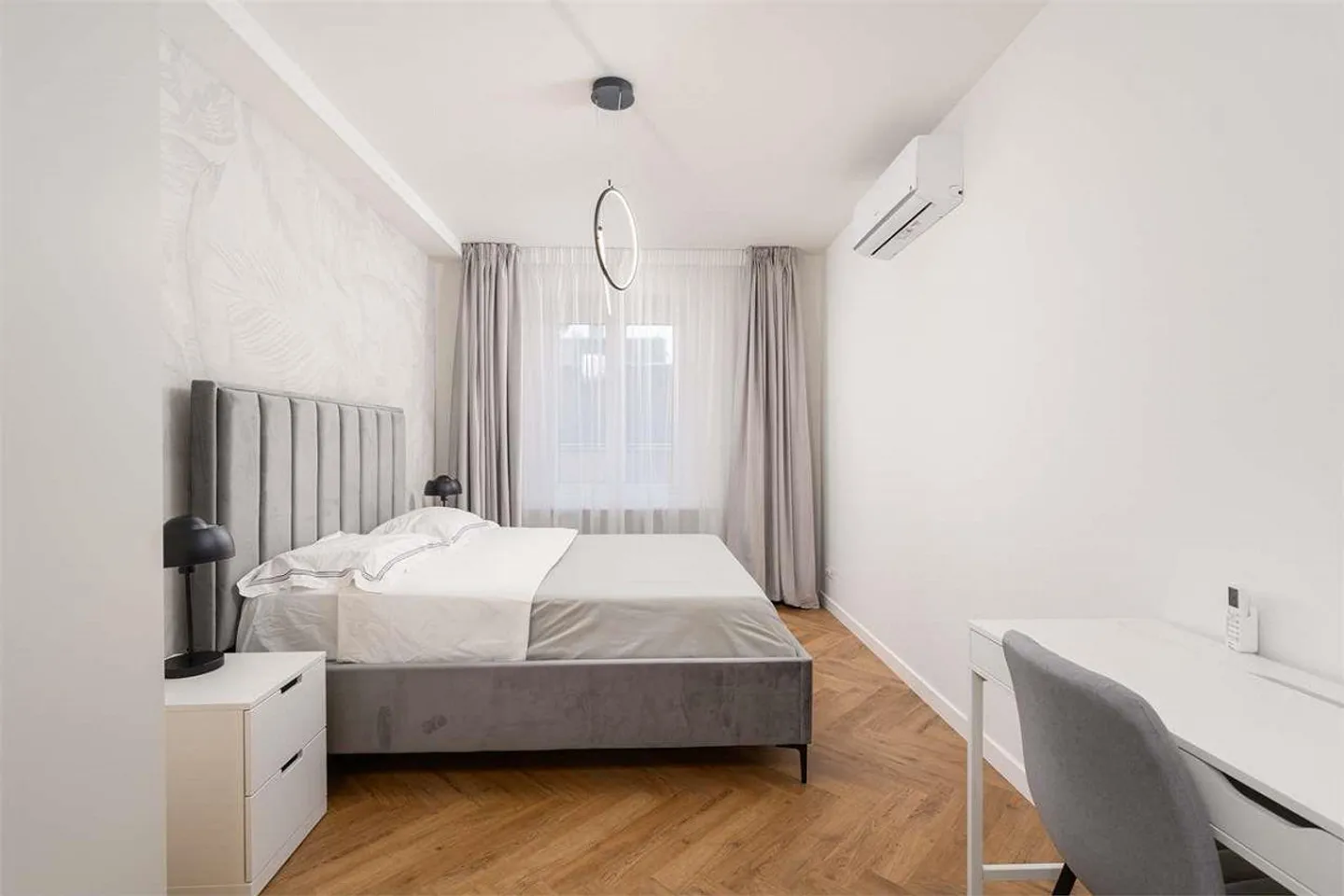 APPARTEMENT ÉLÉGANT MEUBLÉ AU CENTRE DE LUGANO - Photo 9 sur 9