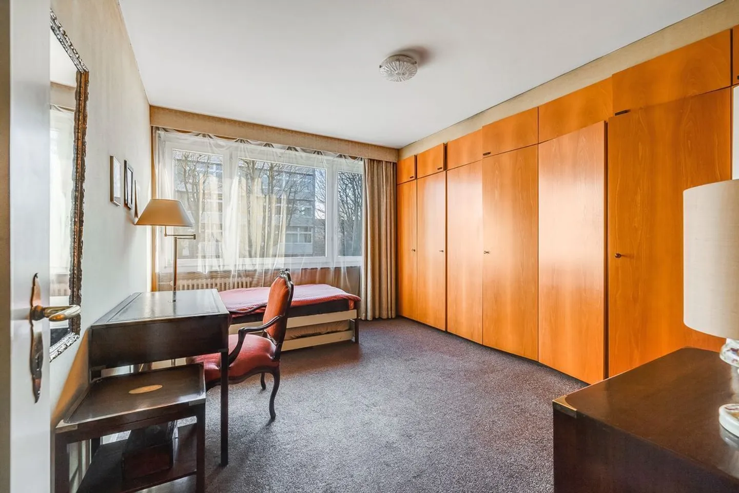Spacious Apartment in Gellert - Photo 8 of 13