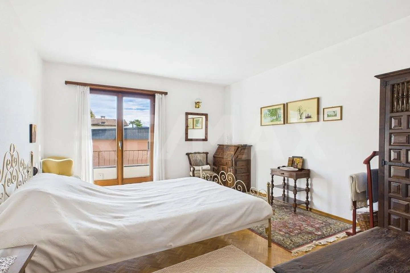 Großes 7,5-Zimmer-Haus in Coldrerio - erweiterbar in der Zone R3 - Foto 10 von 13