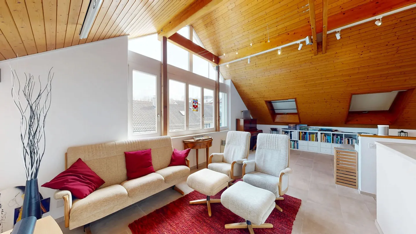 Maison de ville lumineuse de 6,5 pièces avec deux places de parking - Photo 18 sur 23