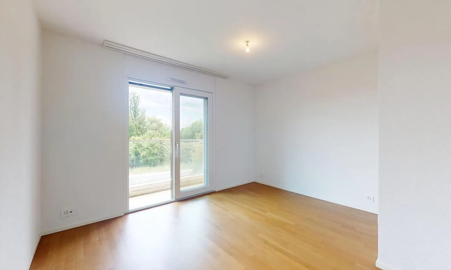 3.5 rooms with large balcony and two bathrooms in St-Sulpice - Photo 9 of 13