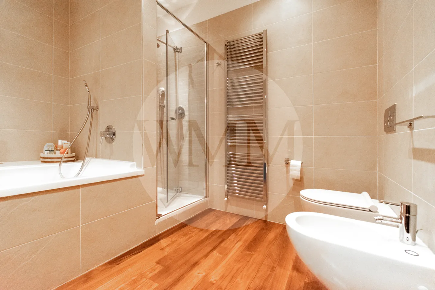 LOFT VON CHARME MIT PRIVATGARTEN UND ANGRENZENDEM APARTMENT - Foto 19 von 20