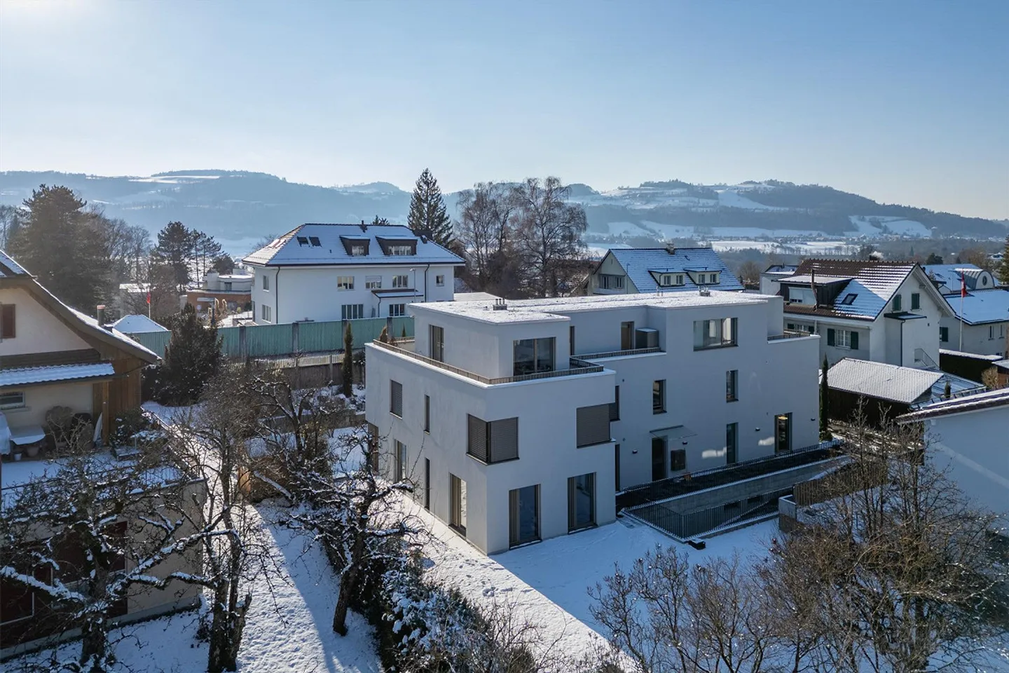 Modern, stylish and high-quality living in Muri - Photo 1 of 8