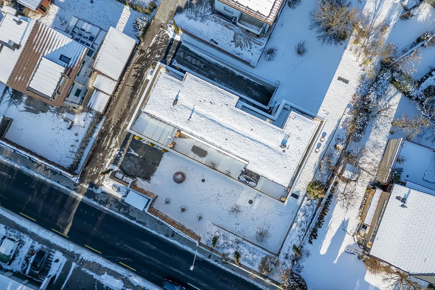 Modern, stylish and high-quality living in Muri - Photo 3 of 8