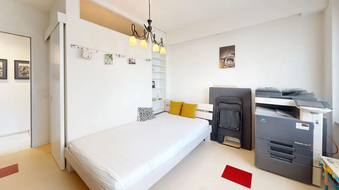 Maison de ville lumineuse de 6,5 pièces avec deux places de parking - Photo 21 sur 23