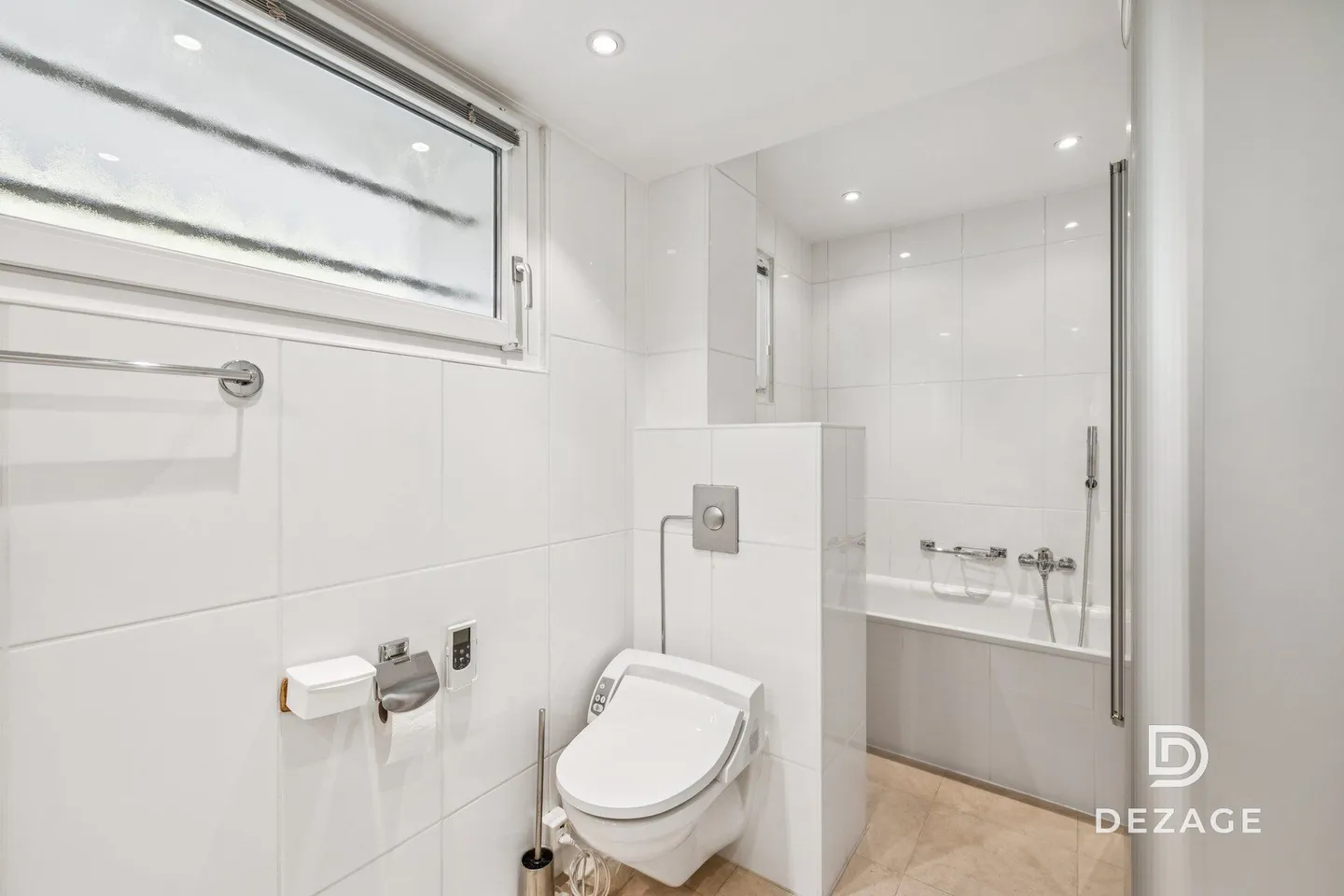 Entre Lausanne et Vevey : spacieux duplex en attique à Grandvaux avec vue panoramique sur le lac ! - Photo 11 sur 13