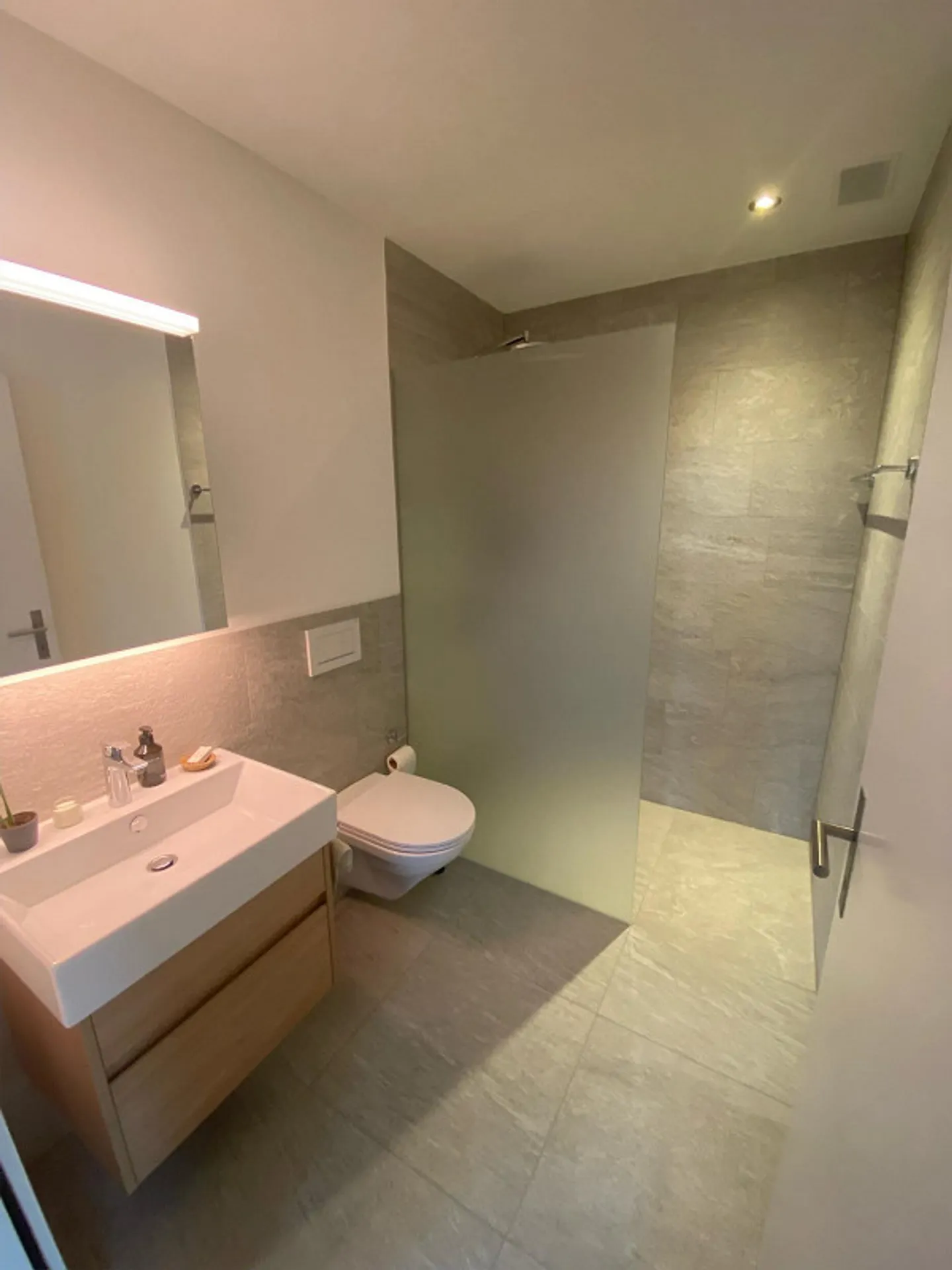Appartamento esclusivo in standard di proprietà - Foto 7 di 9