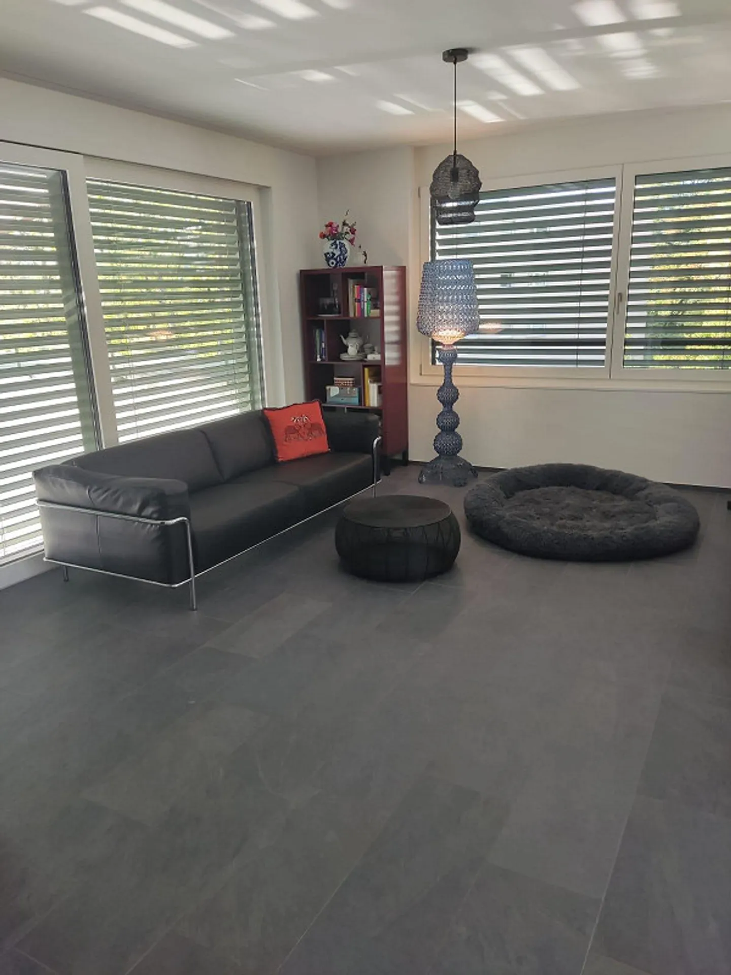 Attractive Penthouse Apartment in Aarau - Photo 2 of 9