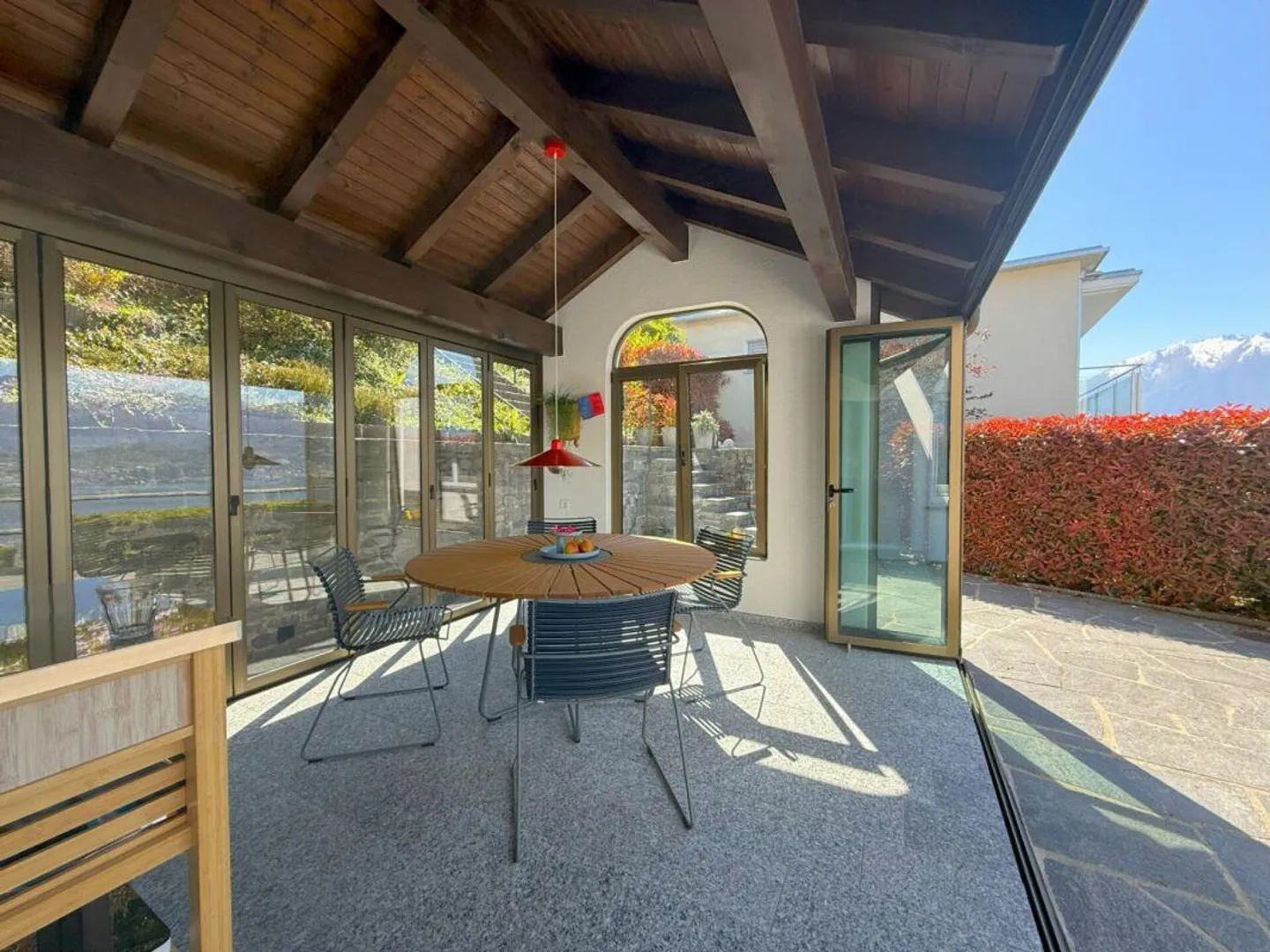 Casa vacanze completamente ristrutturata con vista mozzafiato - Foto 3 di 12