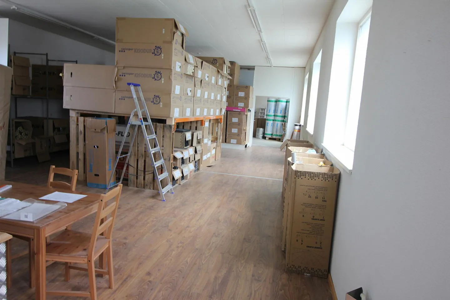 Proprietà commerciale indipendente nella zona industriale e diritti di costruzione - Foto 14 di 17