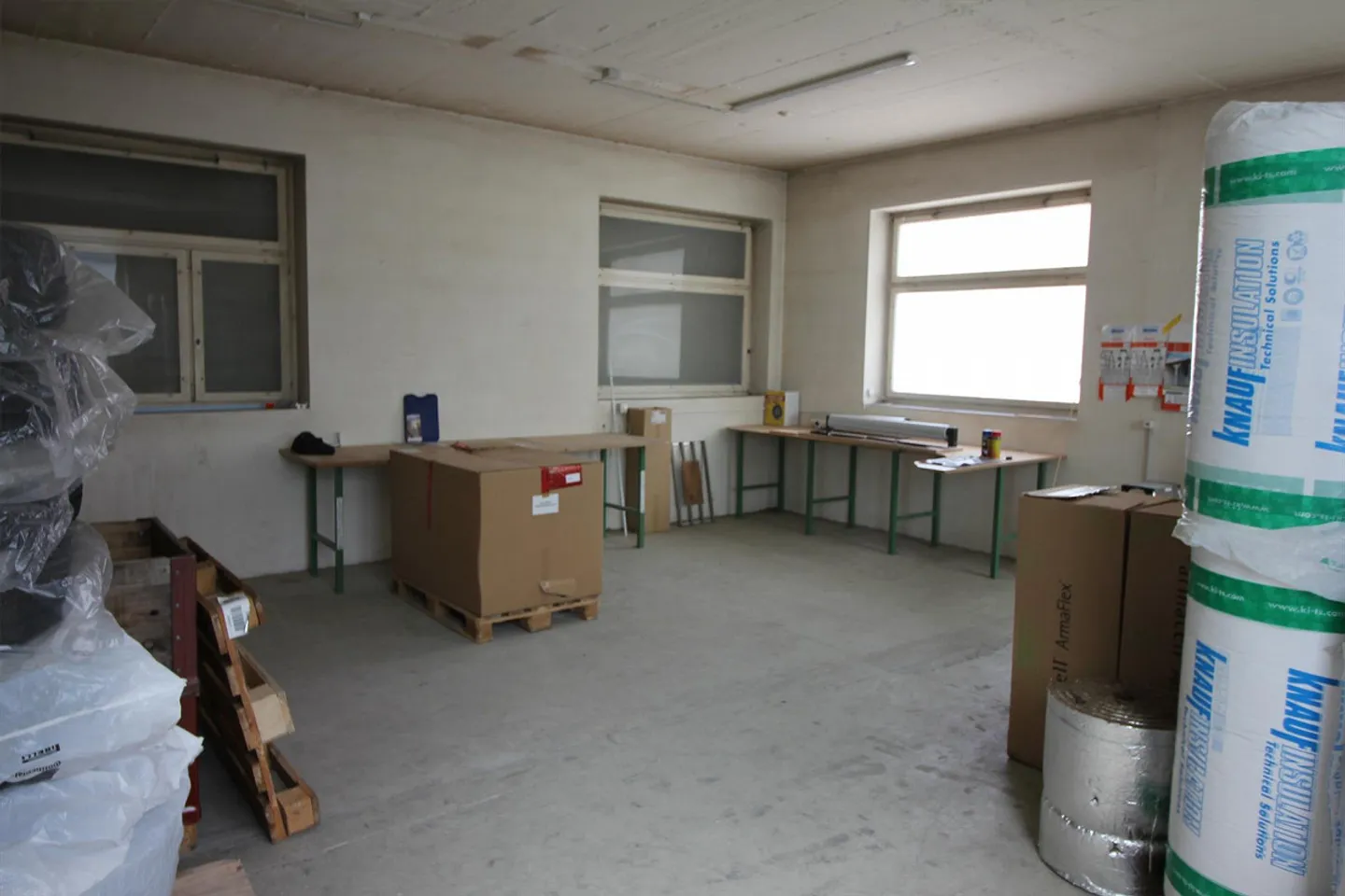 Proprietà commerciale indipendente nella zona industriale e diritti di costruzione - Foto 15 di 17